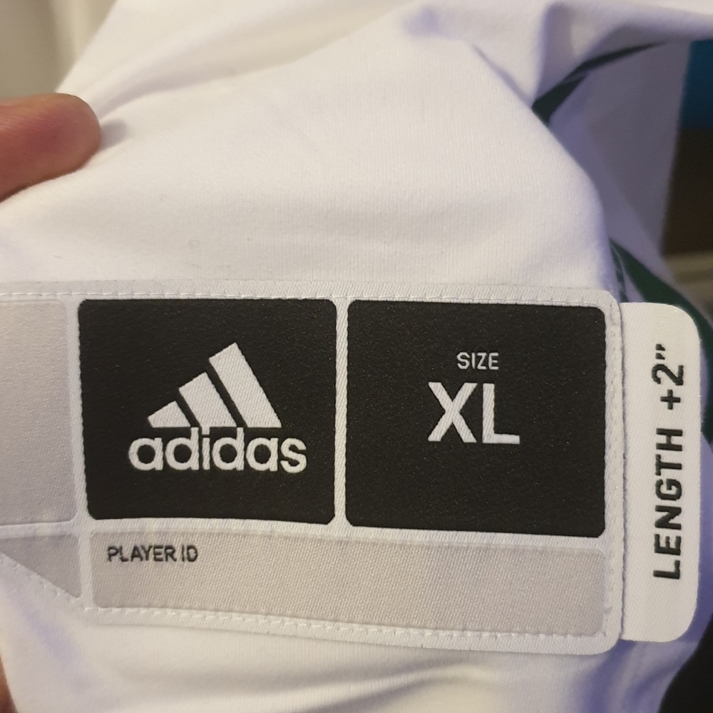 Adidas Basketball Vest - Picture 3 of 5